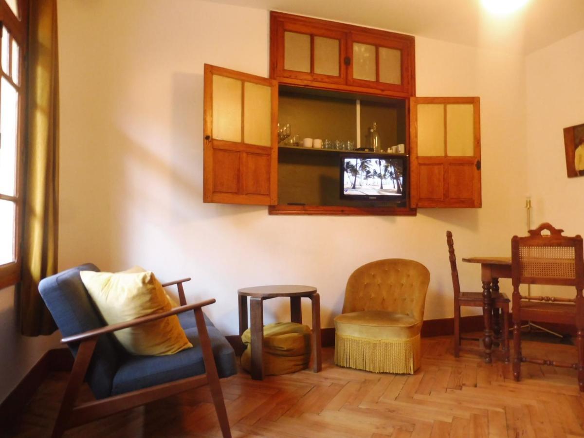 Charmant Appartement Sur Cour, Le Berlingott Bagnères-de-Bigorre Εξωτερικό φωτογραφία