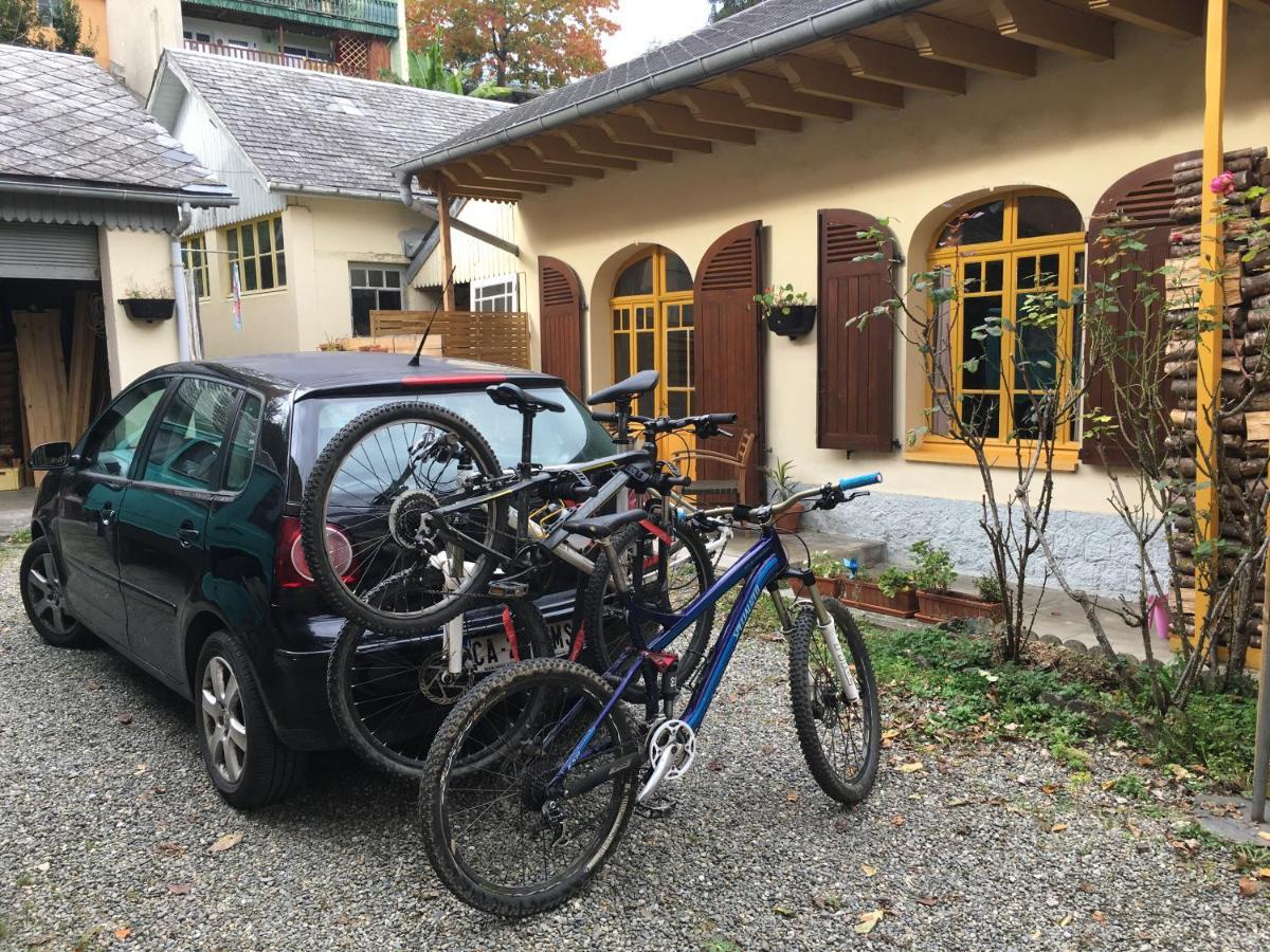 Charmant Appartement Sur Cour, Le Berlingott Bagnères-de-Bigorre Εξωτερικό φωτογραφία
