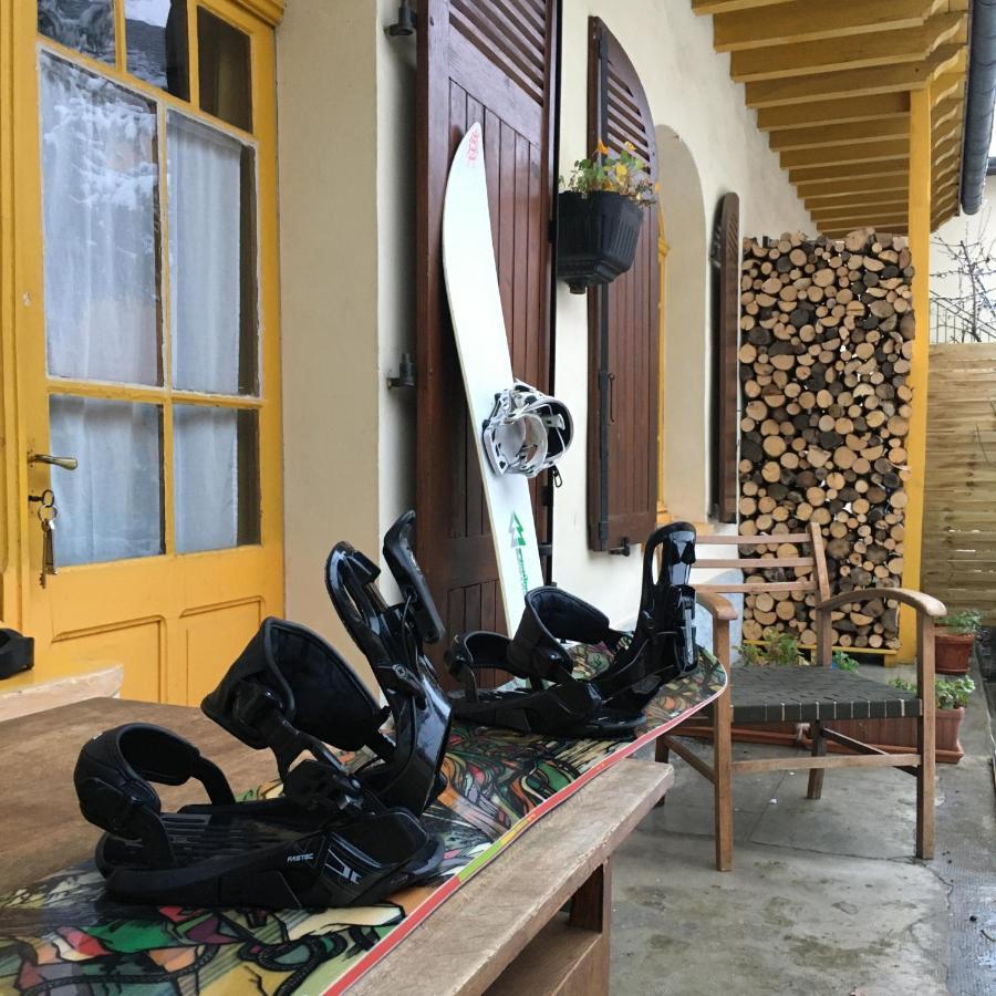 Charmant Appartement Sur Cour, Le Berlingott Bagnères-de-Bigorre Εξωτερικό φωτογραφία